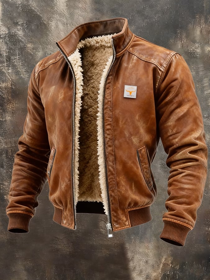 Zijzicht van de Jorian kunstleren winterjas voor heren, met de focus op de comfortabele pasvorm.
