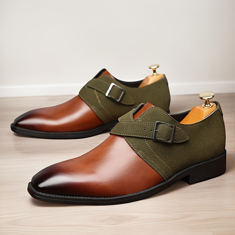 Zijaanzicht van de zwarte Kiran heren loafers, met nadruk op het Italiaanse leer en de strakke afwerking.