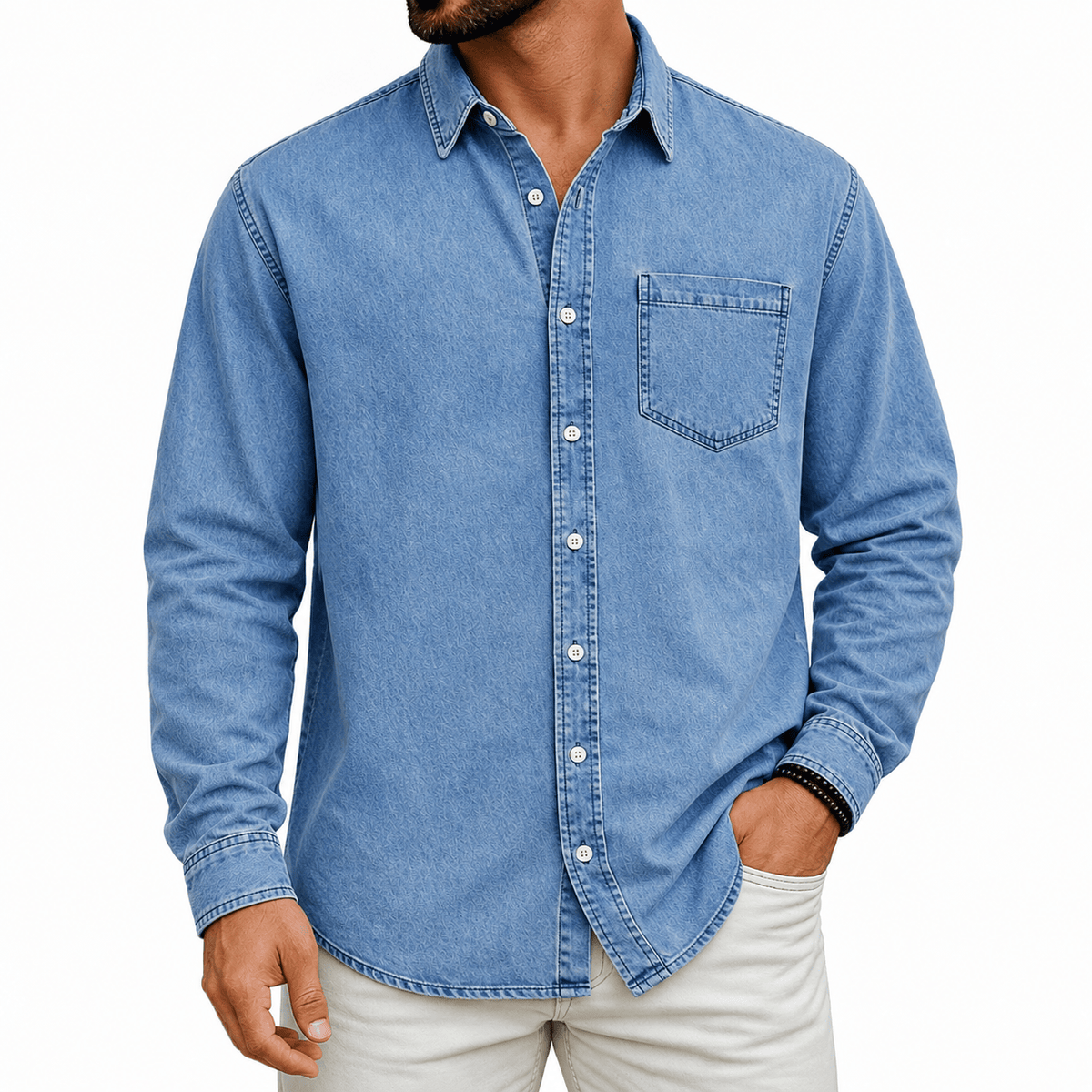 Zijprofiel van het stijlvolle overhemd, dat soepel valt en een ontspannen pasvorm toont.