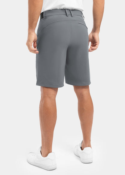Detail van de licht grijze shorts, met de focus op de elastische tailleband en het comfortabele gevoel.