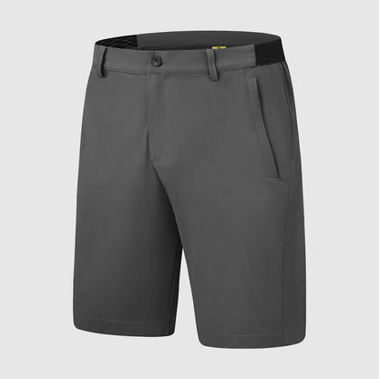 Zak van de Arthur shorts met een telefoon erin, wat de praktische bruikbaarheid benadrukt.