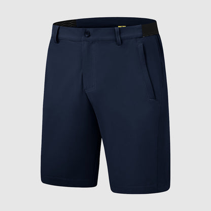 Arthur shorts gecombineerd met een polo, voor een nette maar casual zomerse look.