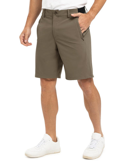 Arthur shorts op een hanger, met focus op de algehele vorm en hoe ze vallen.