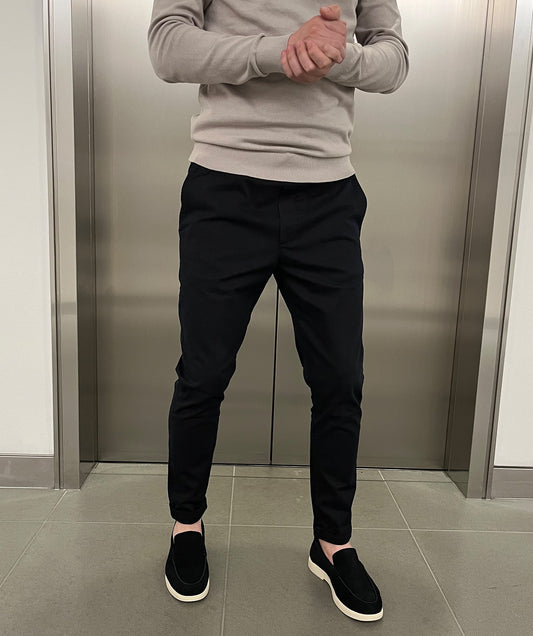 Miniml. Chino Pants Slim Fit