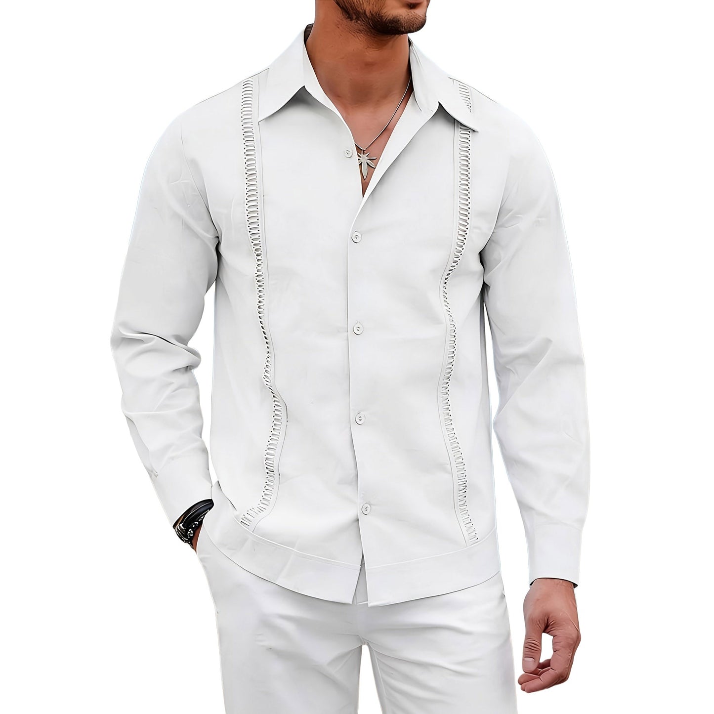 Vooraanzicht van het Keanu casual overhemd in een lichte kleur, gedragen door een man.