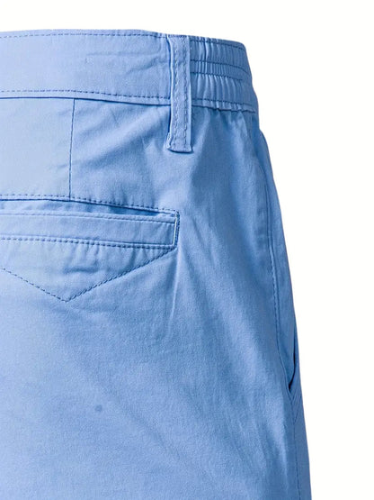Bruine katoenen shorts, plat gelegd, toont de minimalistische ontwerpstijl.